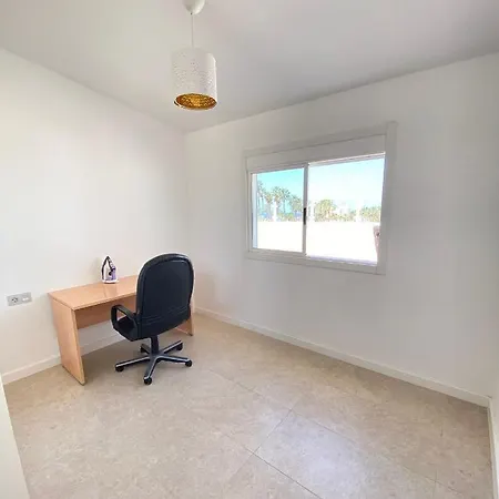 Vila Agradable Villa Con Piscina En San Eugenio Alto *