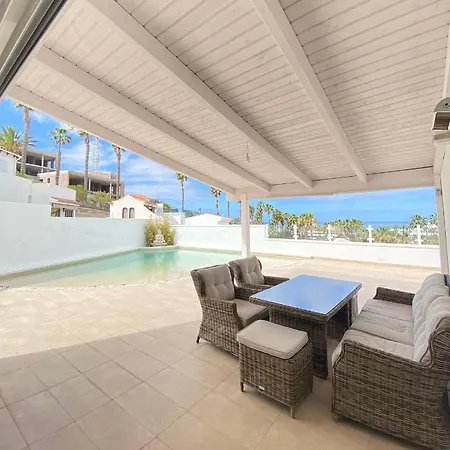 Agradable Villa Con Piscina En San Eugenio Alto Vila *