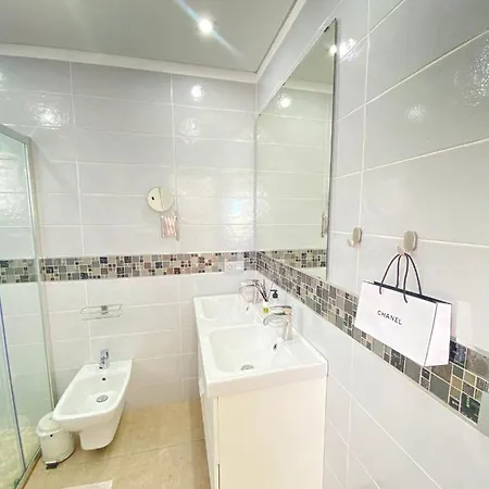 Vila Agradable Villa Con Piscina En San Eugenio Alto *